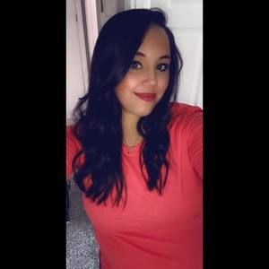 Meet your Posher, Hannah